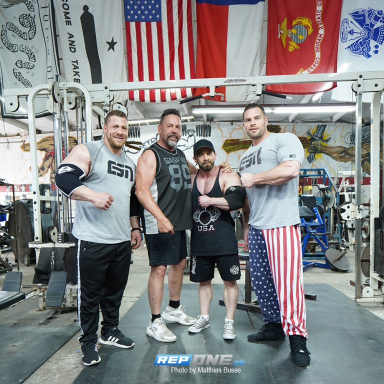 Ein Tag im Metroflex Gym Arlington (Galerie) REP ONE